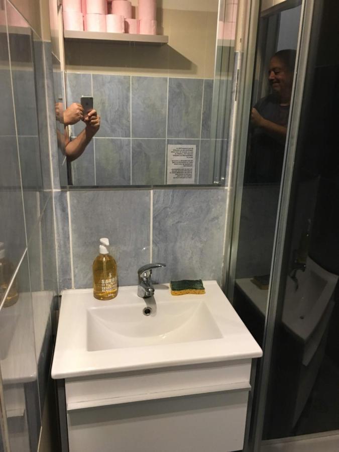 Apartmán Jolie Studio Dans Le Centre Historique De Narbonne Exteriér fotografie